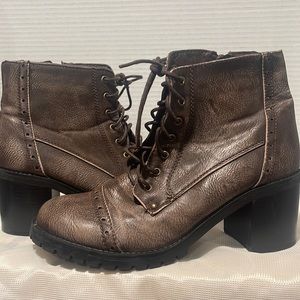 Brown Refresh boots